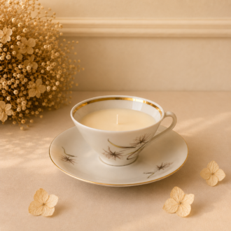 VANI Golden Tea – Χειροποίητο Κερί σε Vintage Πορσελάνινο Φλιτζάνι