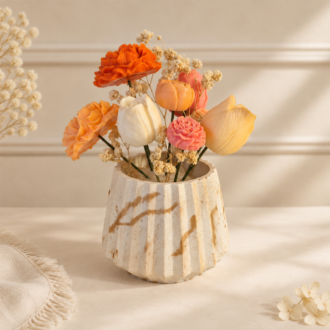 VANI Bouquet d’Aurore — Χειροποίητη Ανθοδέσμη από Κερί σε Πορσελάνινο Βάζο